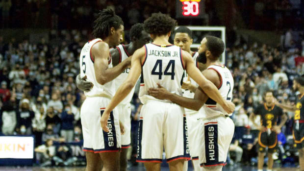 UCONN_TEAM